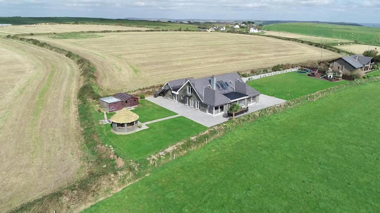 Ocean View,Kinsale, Hosted By Exquisite Holiday Homes, Sleeps 22 Bagian luar foto