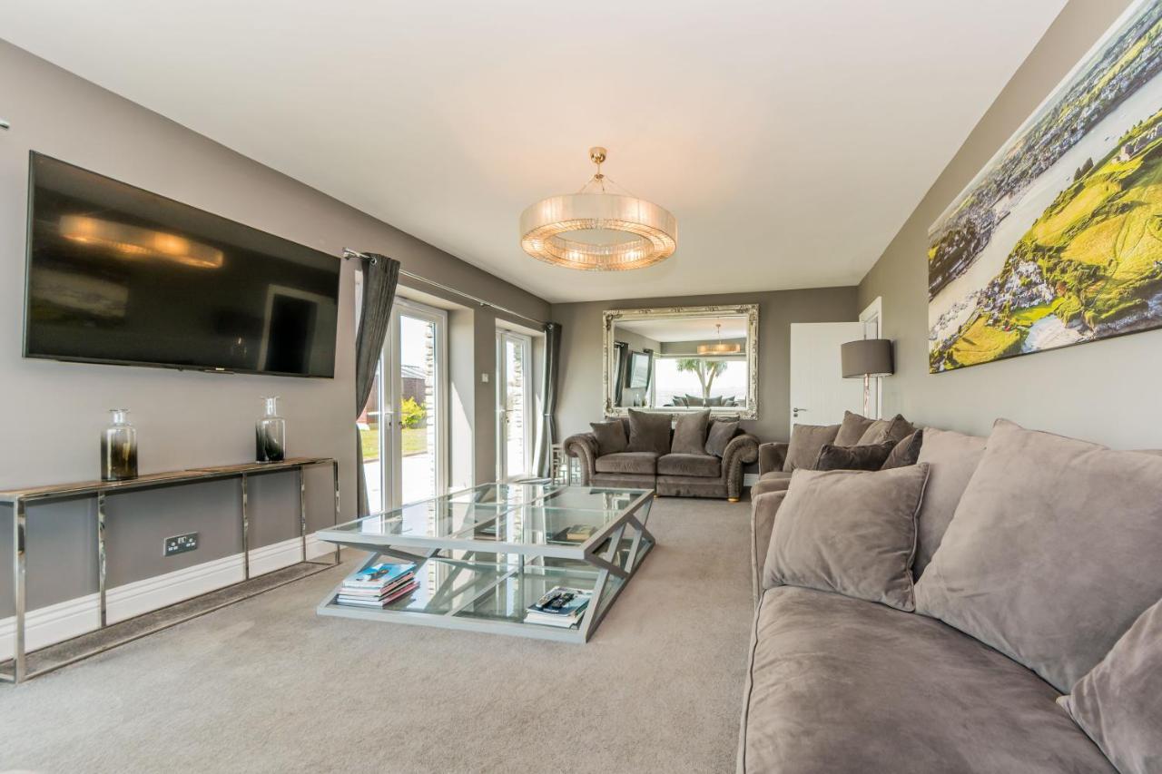 Ocean View,Kinsale, Hosted By Exquisite Holiday Homes, Sleeps 22 Bagian luar foto