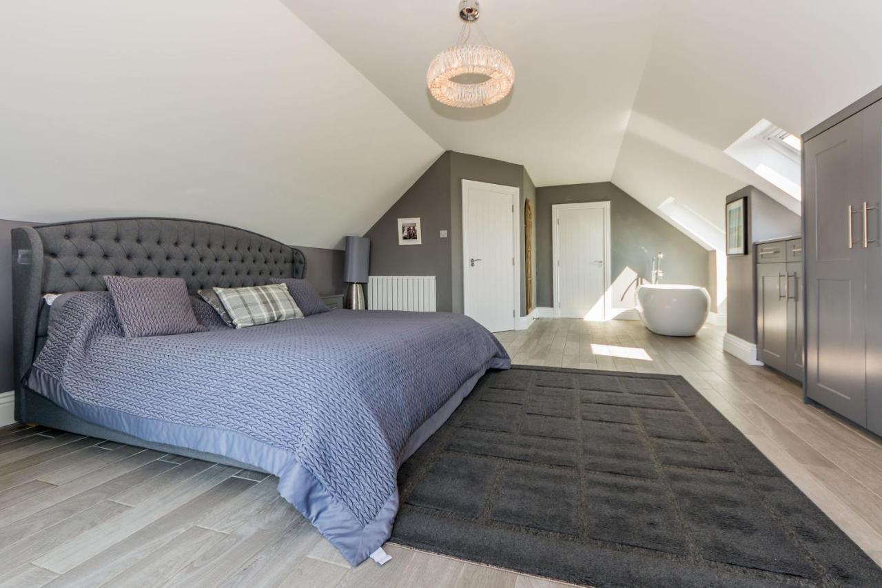 Ocean View,Kinsale, Hosted By Exquisite Holiday Homes, Sleeps 22 Bagian luar foto